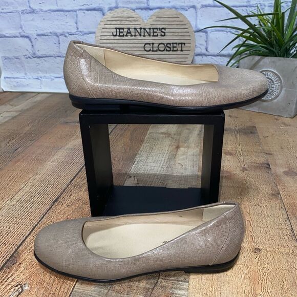 SAS Women's Scenic - Fog - Picture 1 of 11